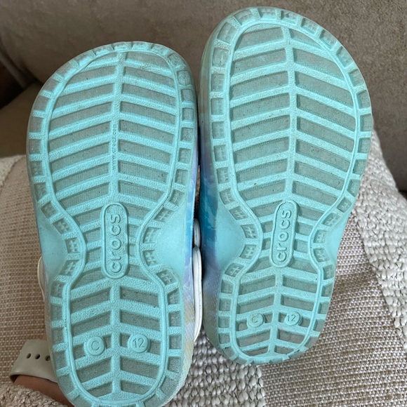 Rainbow cloud CROCS c12 - Picture 5 of 6